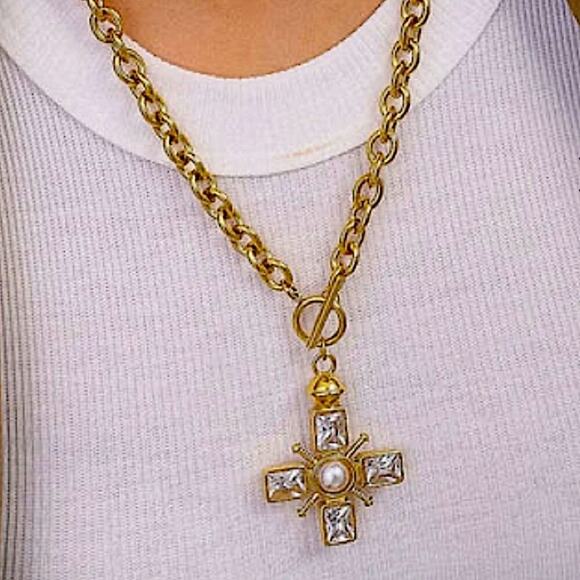 Crystal Pearl Cross Pendant Necklace Stainless Steel Gold Plated - Picture 4 of 9
